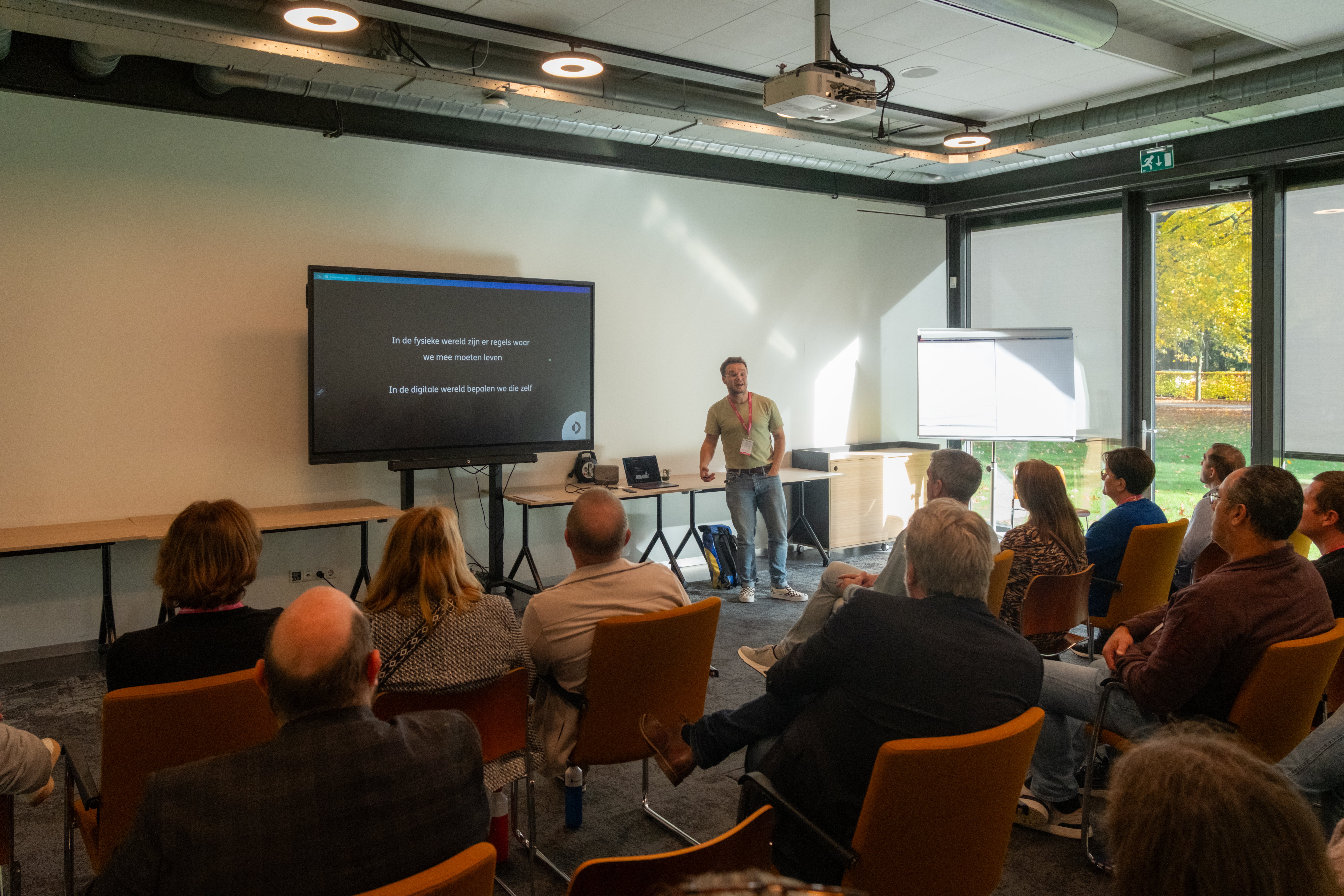 JoostSmitsPhotography_Pink_HetBelastingevent_04112025-156