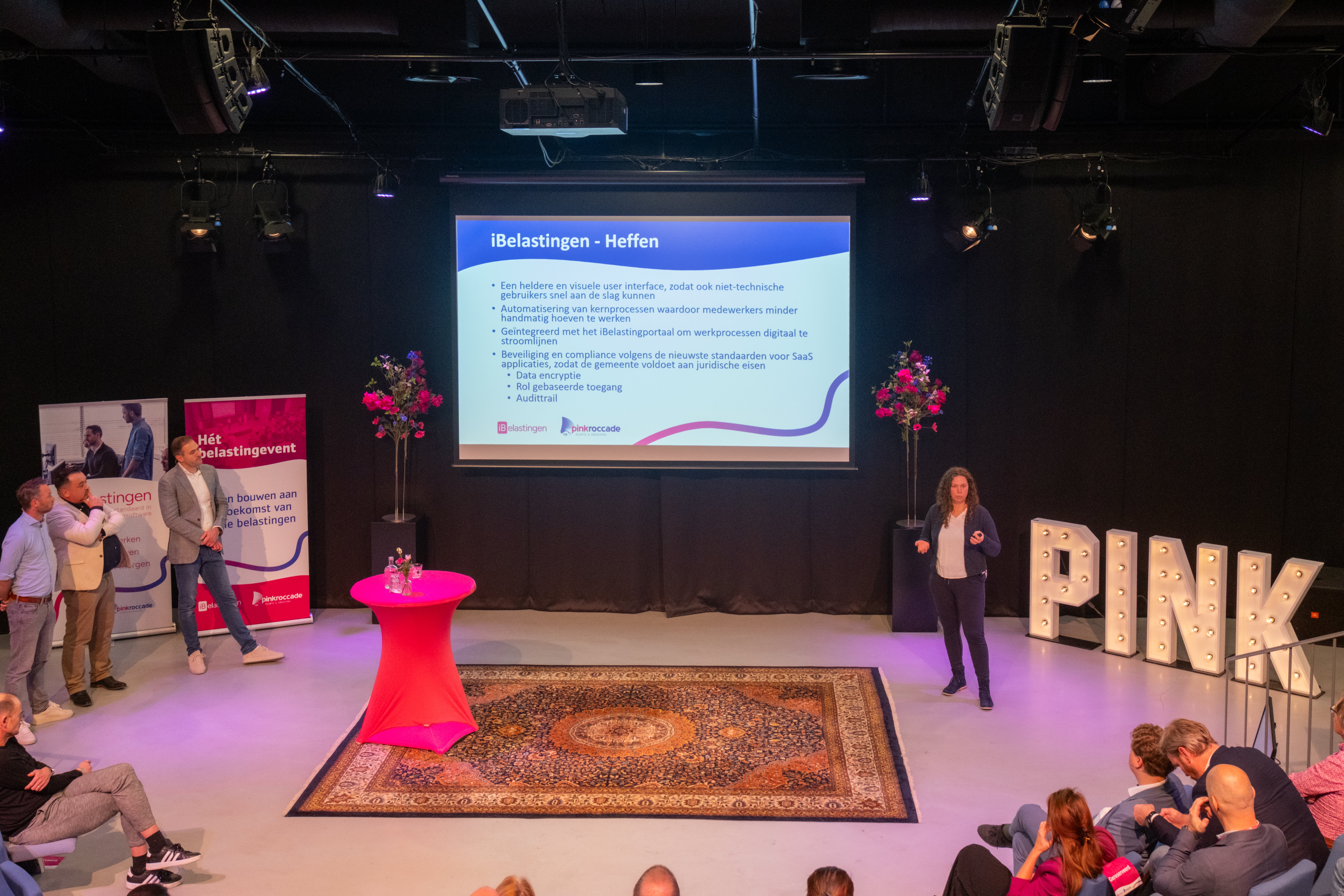 JoostSmitsPhotography_Pink_HetBelastingevent_04112025-268