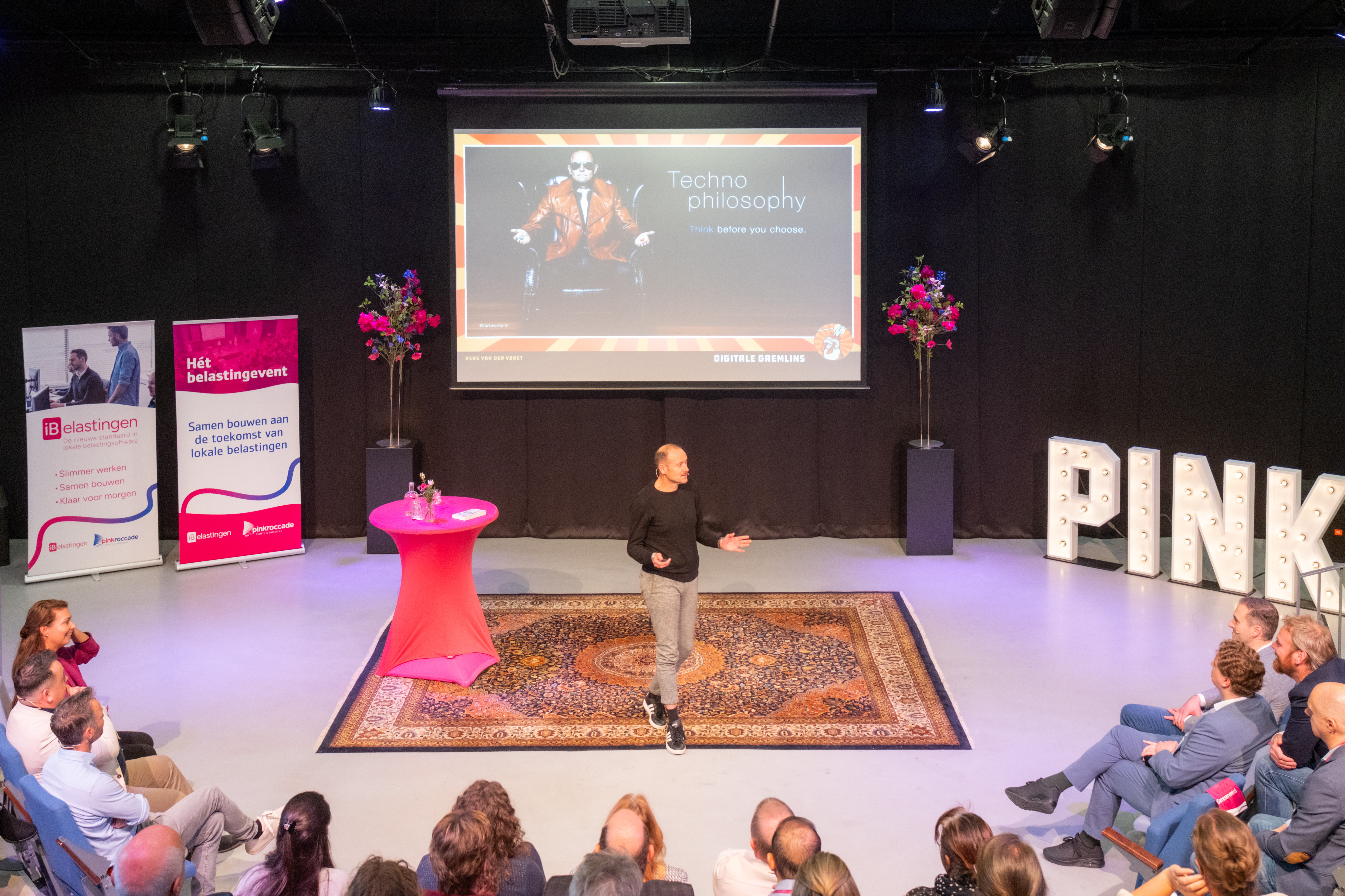 JoostSmitsPhotography_Pink_HetBelastingevent_04112025-275